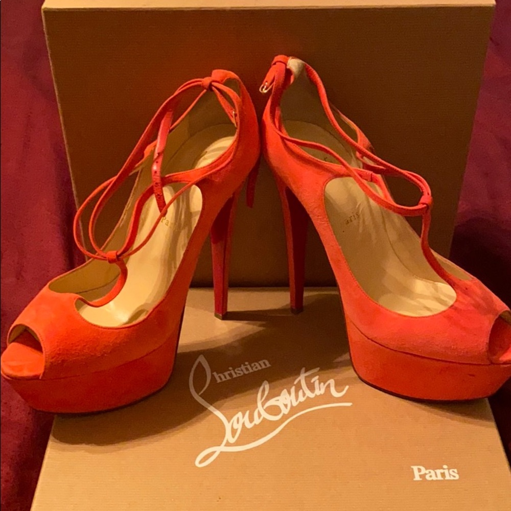 Talitha 160 Suede